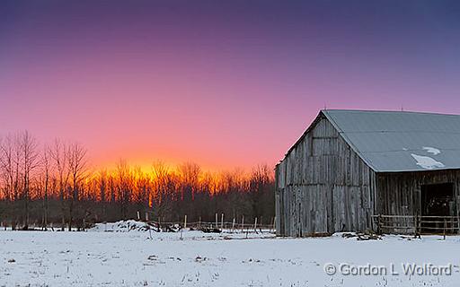 Sunrise Barn_34348-53.jpg - Photographed near Smiths Falls, Ontario, Canada.